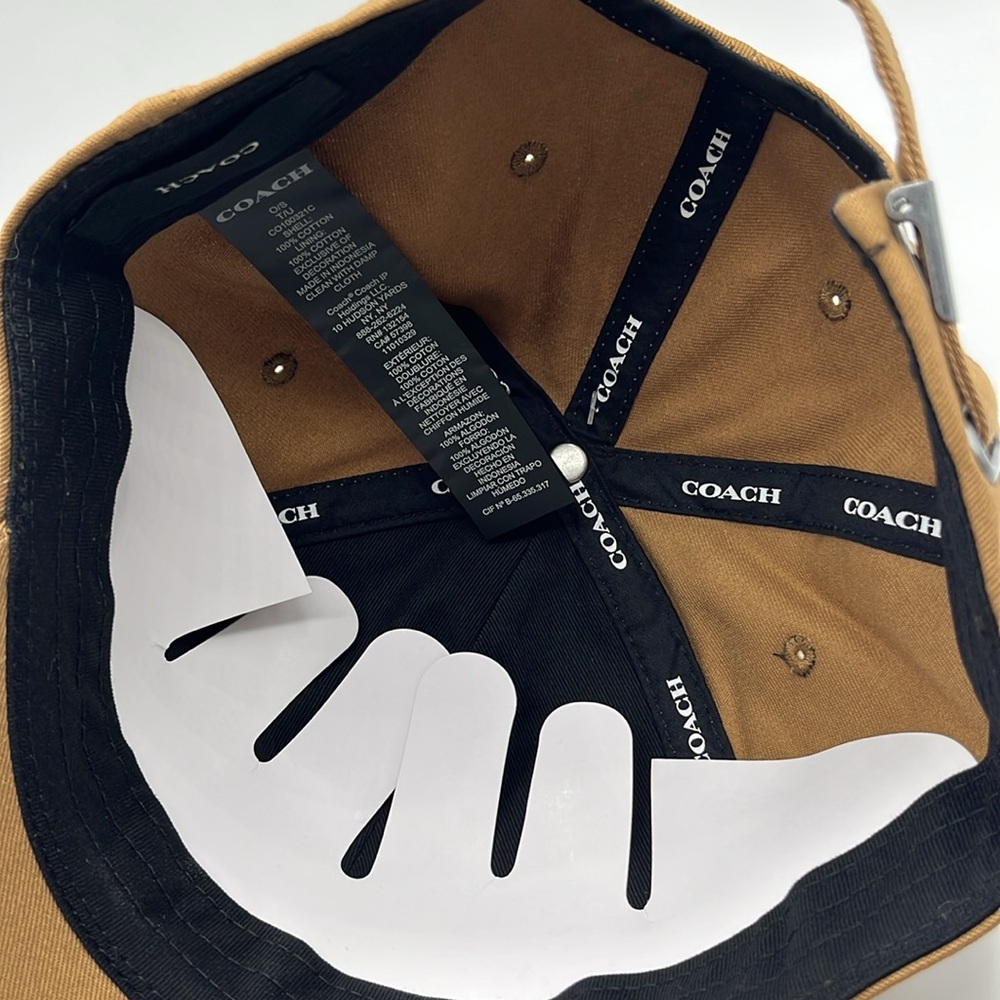 Coach Women’s Baseball Hat - Picture 3 of 4